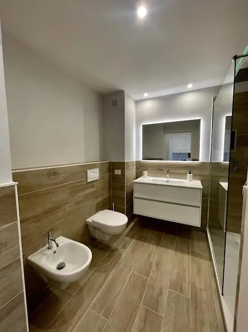 Appartamento Esclusivo In Monaco بوزولي 0*,